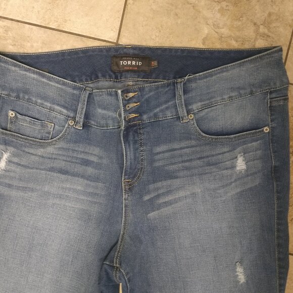 Torrid jeans - Picture 3 of 5